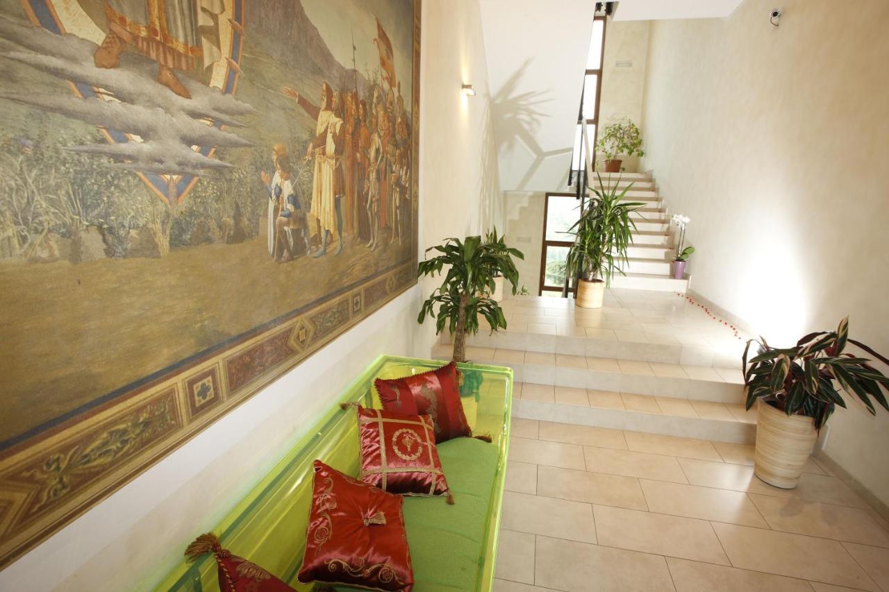 Hotel Il Monte Serravalle Eksteriør bilde